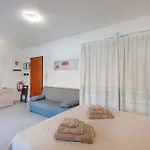 Studio's Pavese Apartament Olbia