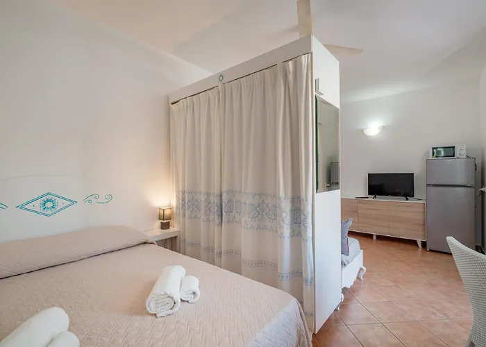 Studio's Pavese * 奧爾比亞