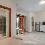 Apartman Studio's Pavese