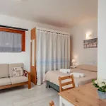 Apartman Studio's Pavese *