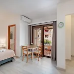 Apartman Studio's Pavese *
