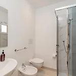 Studio's Pavese Apartman