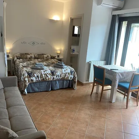 Studio's Pavese Olbia