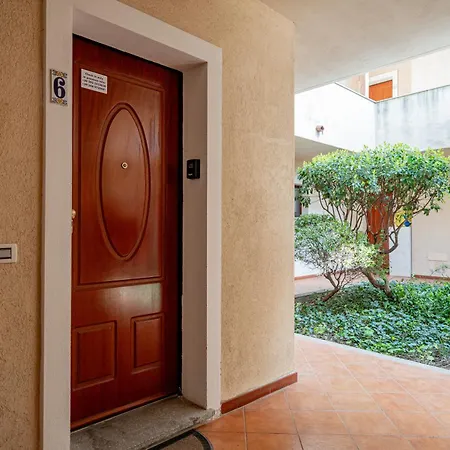 Studio's Pavese Apartment