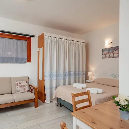 Apartment Studio's Pavese *
